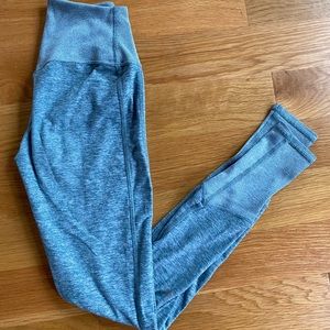 Alosoft lounge leggings aloyoga